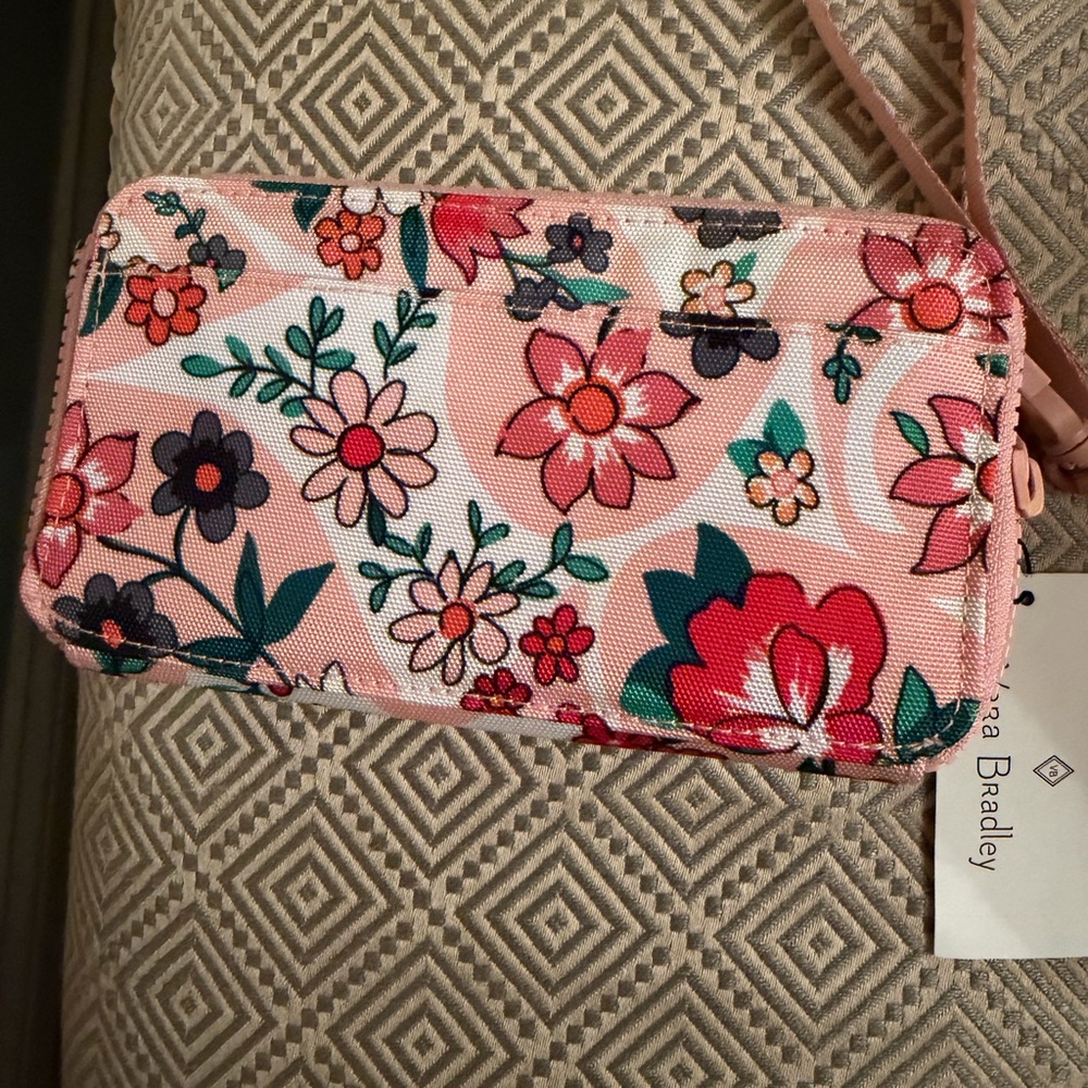 Vera Bradley RFID Compact Crossbody Floral Pink Wristlet Cardholder - Picture 2 of 5